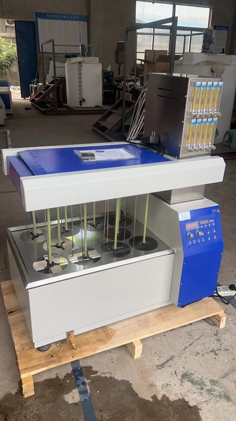 旋转挂片腐蚀试验仪(新标10孔  新标GB/T 18175-2014）带鼓气装置和流量 东方化玻CC12-SCRCC-III