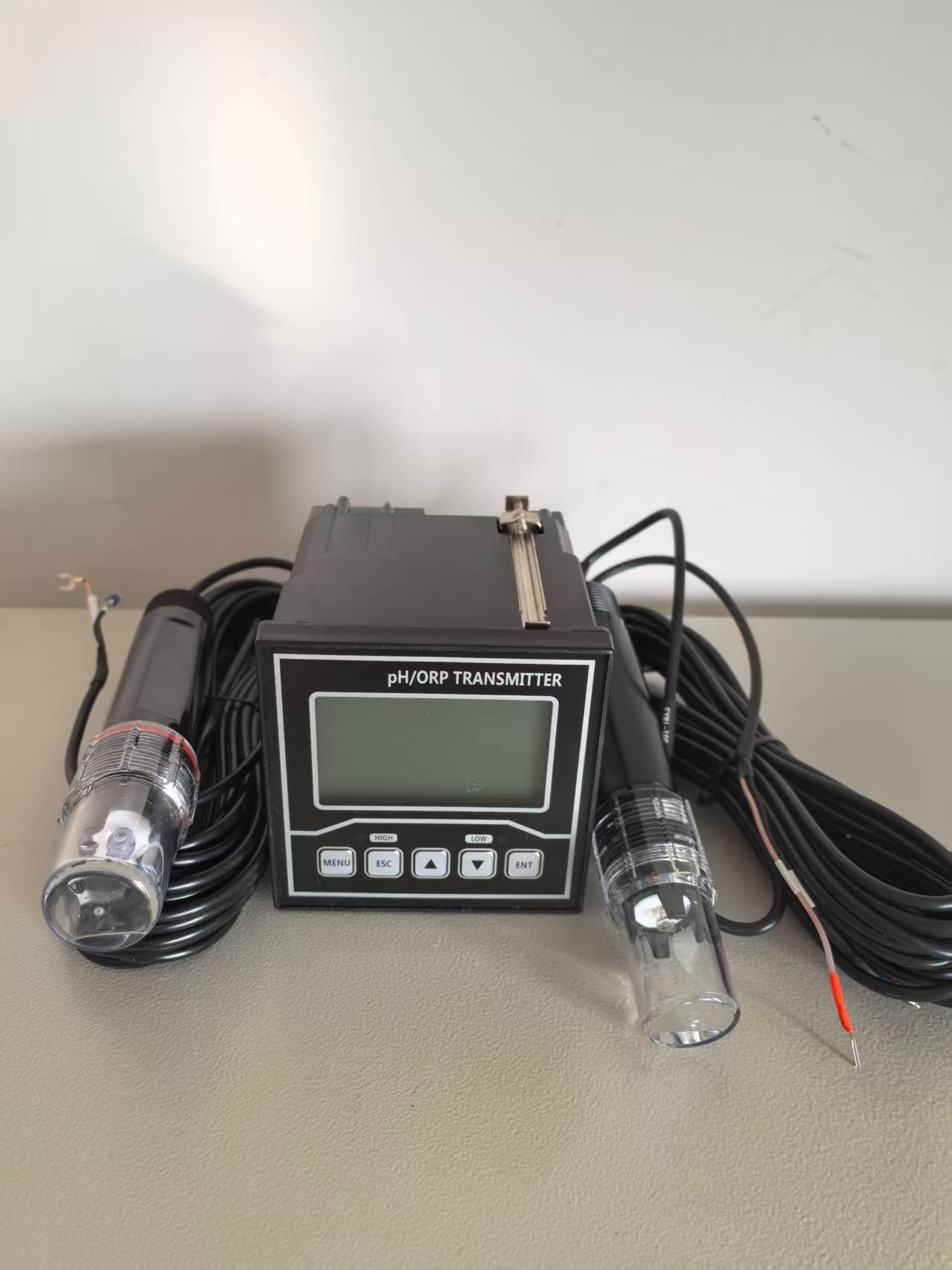 pH/ORP控制器YH25-CHD-PHG810