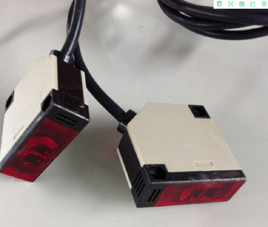 反射式角柱型光电开关/红外光电传感器E3K100-DS100M1