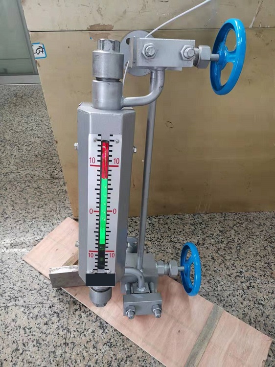 双色水位计（中心距440mm 公称通径DN25mm公称压力PN2.5MPa）CZ/UHZ/SS/440/25