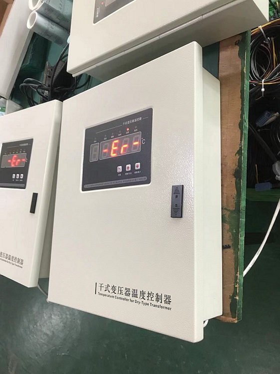干变温控箱/干式变压器温控仪LD-BK10-220EFCA