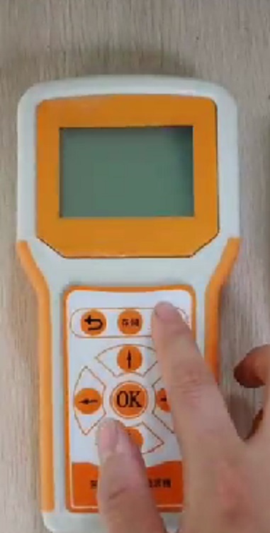 便携式温湿度检测仪（手持离线式）（中西器材）M338691