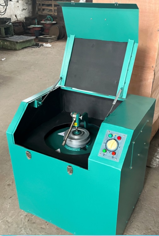 密封式化验制样粉碎机（带三个料钵）（中西器材）M344806