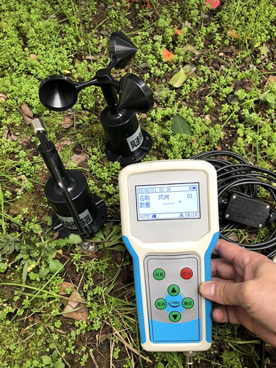 手持农业环境监测仪（便携式无线农业气象远程监测系统）（东方化玻）（空气温度、空气湿度、光照强度、光合有效辐射、CO2浓度、土壤水分、土壤温度、风速、风向、雨量）DFHB-81084