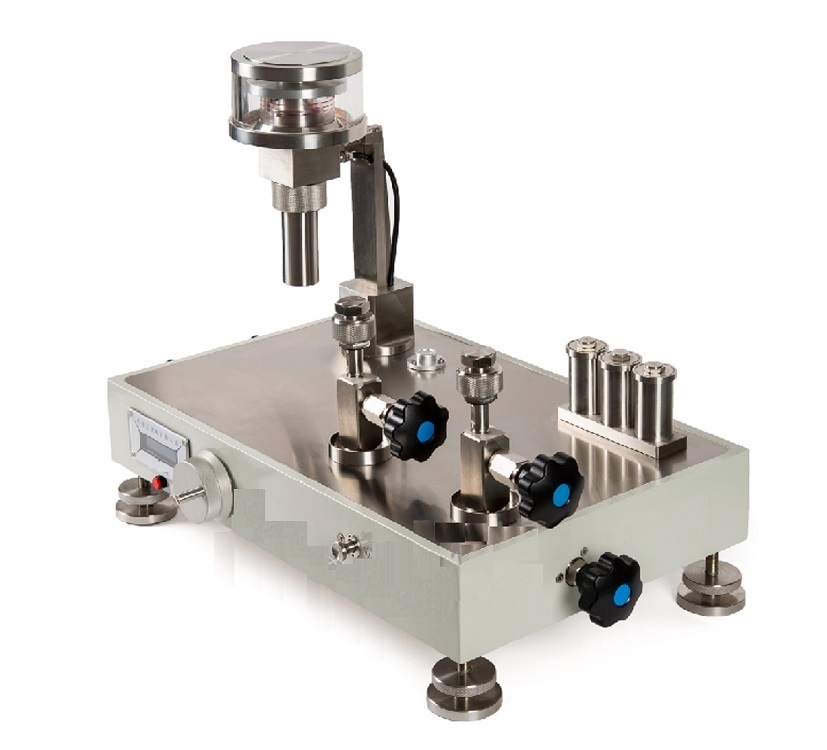 气体活塞式压力计CHW10-QTZ-6T